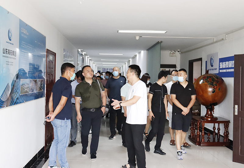 热烈欢迎阿里巴巴寻梦之旅团队莅临乐玩lewin官网集团参观学习